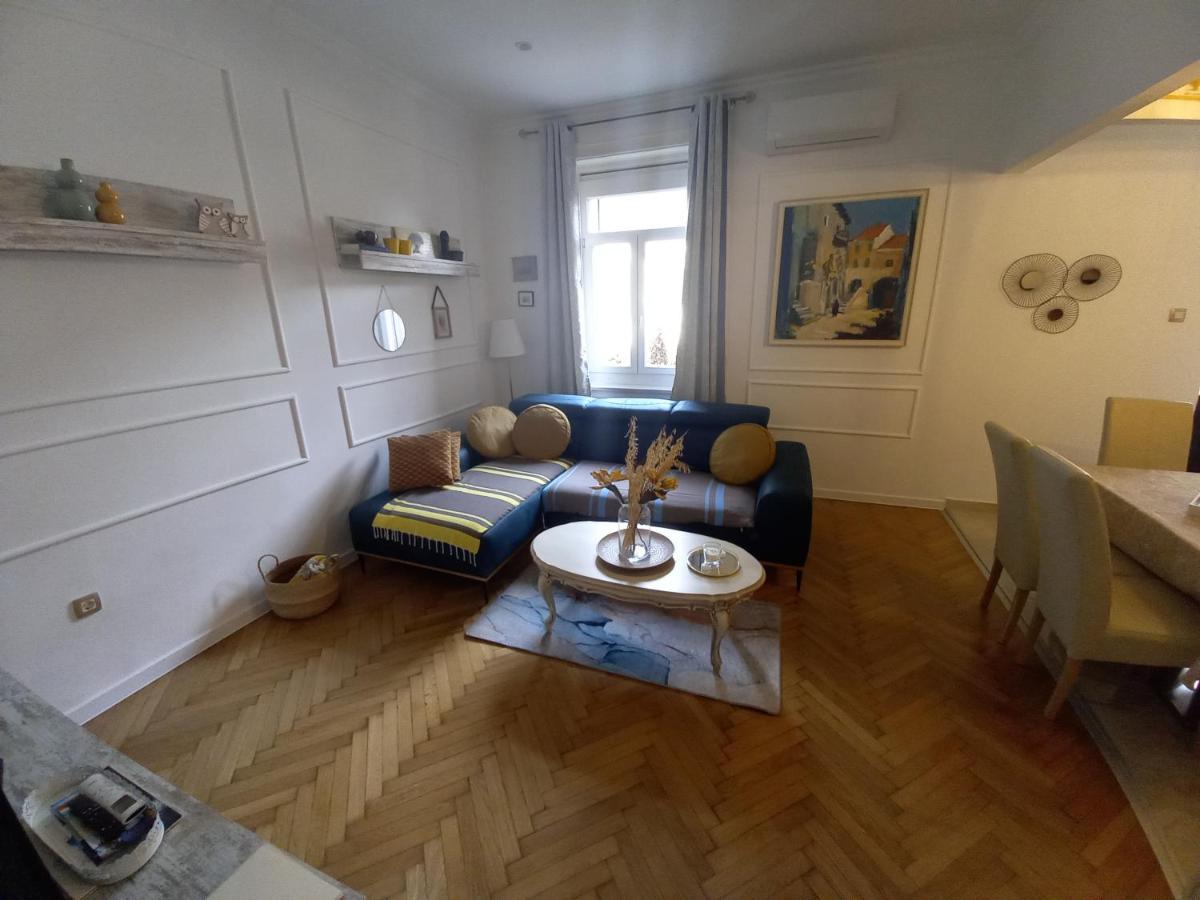 Apartman Beti Lägenhet Opatija Exteriör bild