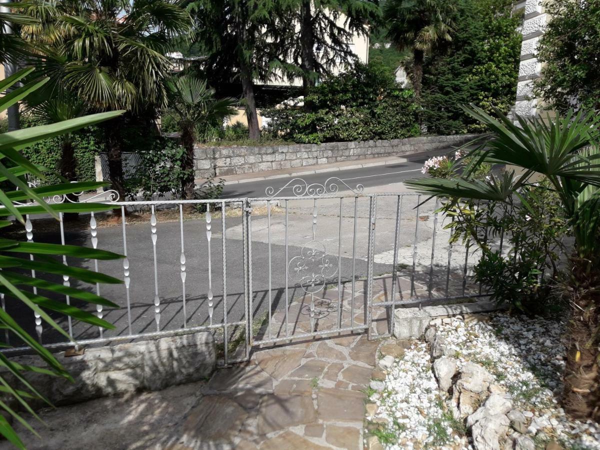Apartman Beti Lägenhet Opatija Exteriör bild