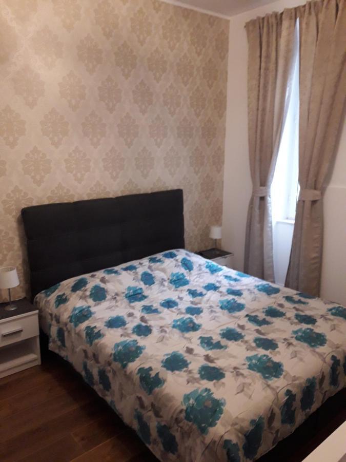 Apartman Beti Lägenhet Opatija Exteriör bild